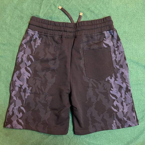 Venum UFC Fight Week Shorts - NWOT - Picture 4 of 5